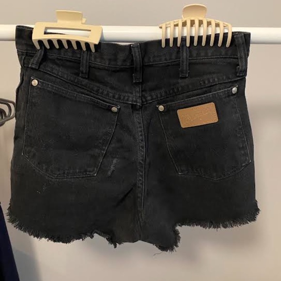 Wrangler Black Jean Shorts - Picture 2 of 3